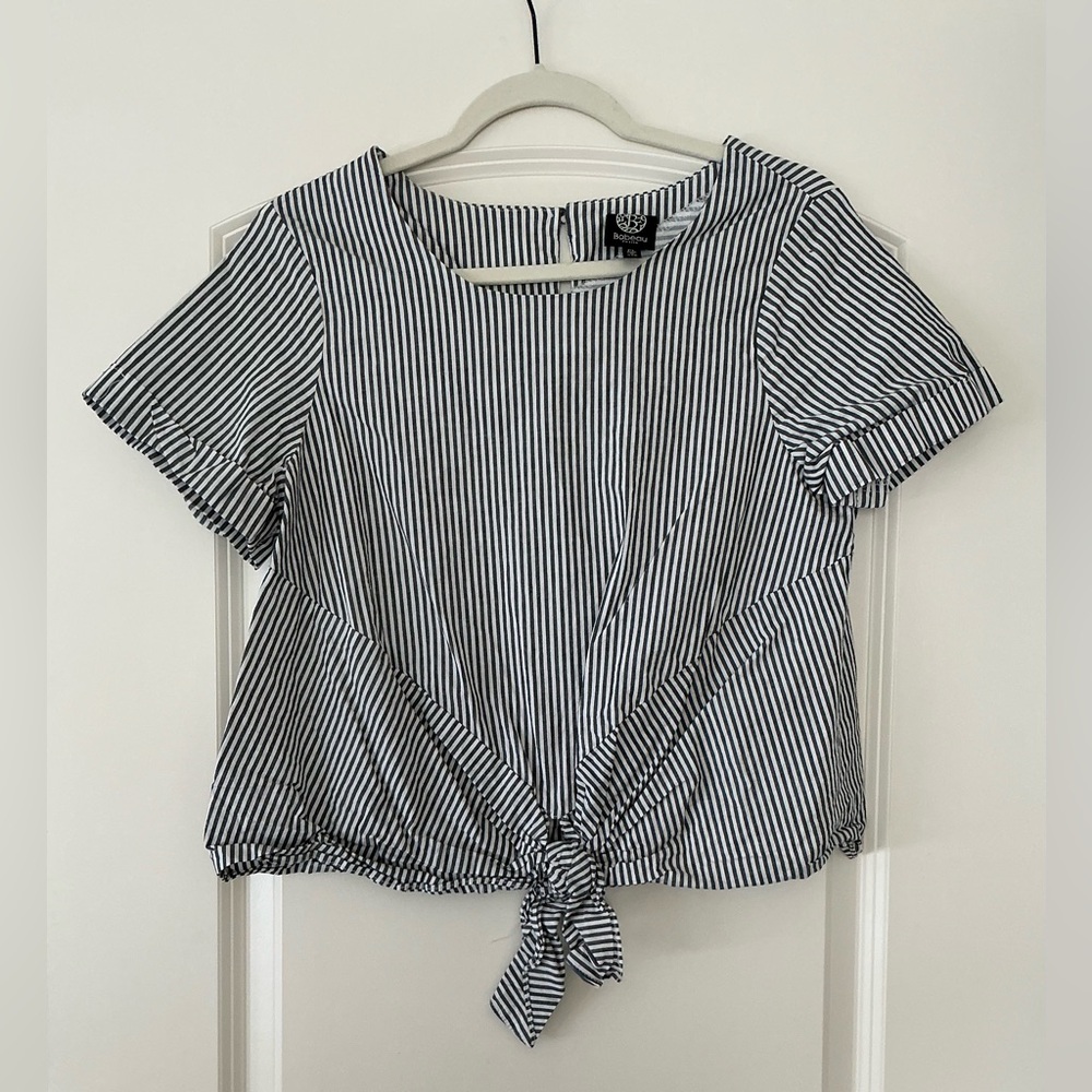 Babeau Stripe Tie Front Short Sleeve Top